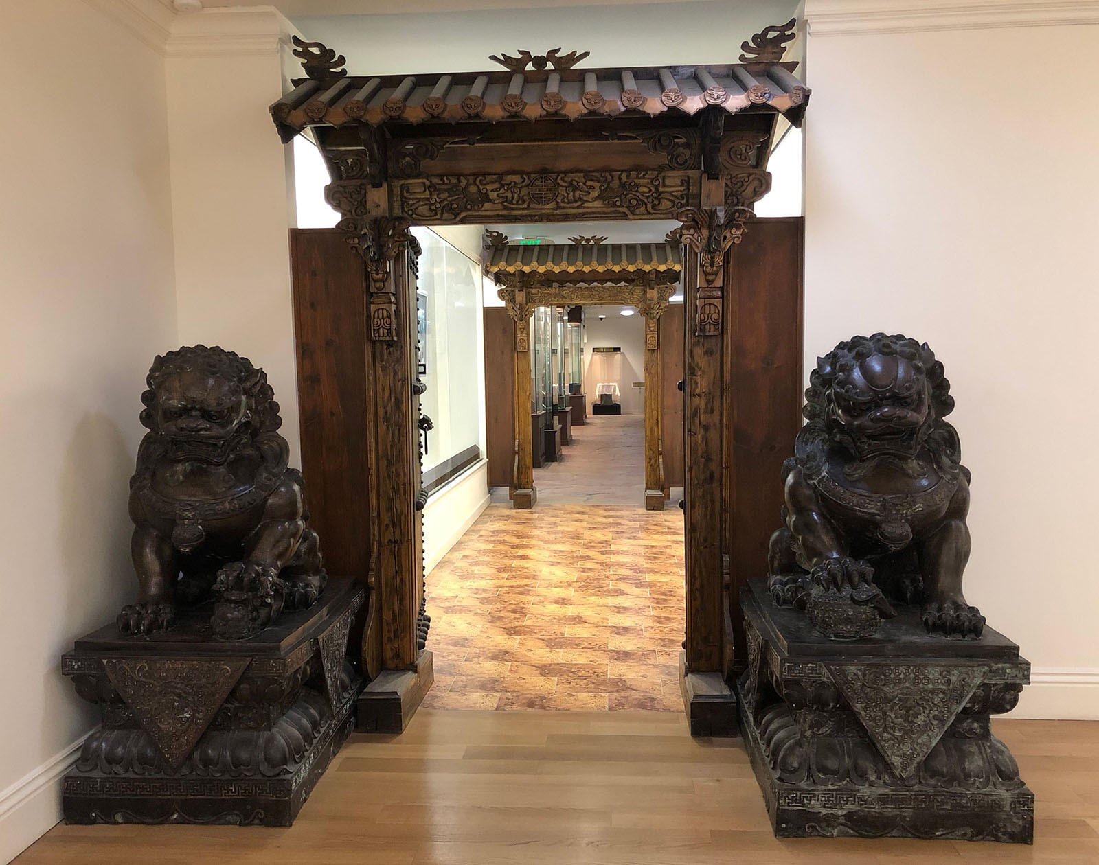 國際藝術館的室內設計有濃厚的東方文化氣息